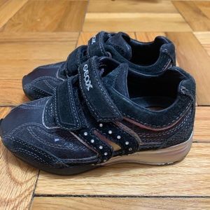 Geox girls rhinestone black sneakers 10